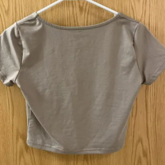 ✨Tan crop Top, Double lined, Soft/Stretchy - Picture 3 of 4